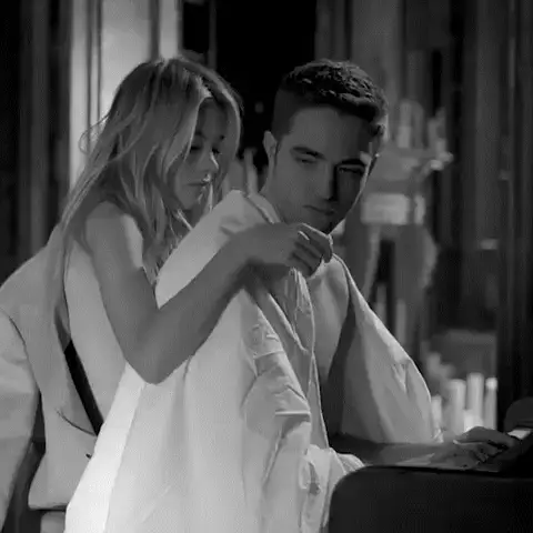 Lure Her™ - El perfume que hace que ellas te escriban primero